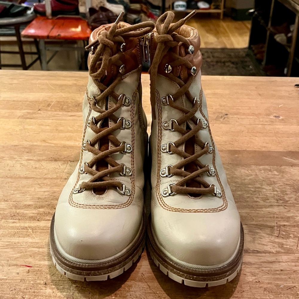 Pikolinos Leather Hiking Style Ankle Boots Women’s size 9.5 (40) Beige/Tan - Picture 2 of 11